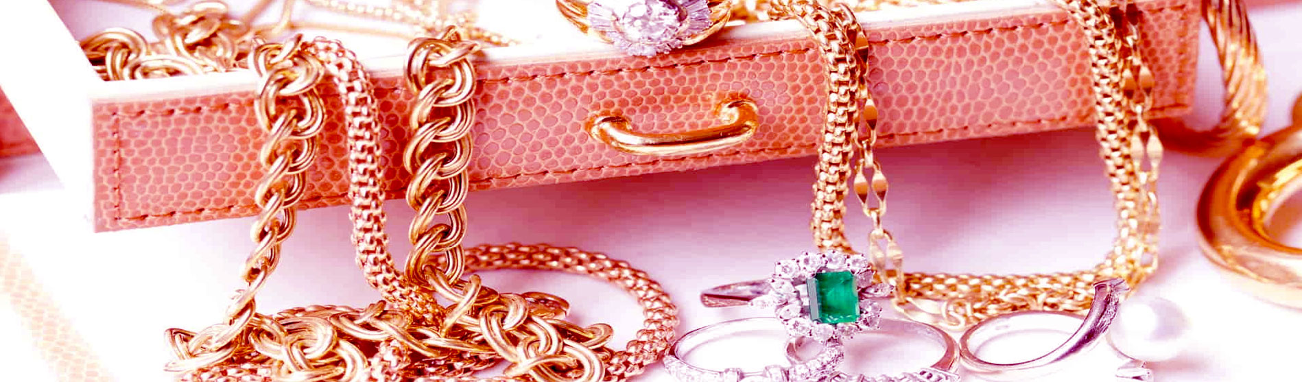 Trouver un site d'e-commerce qui propose des bijoux en or ou fantaisies