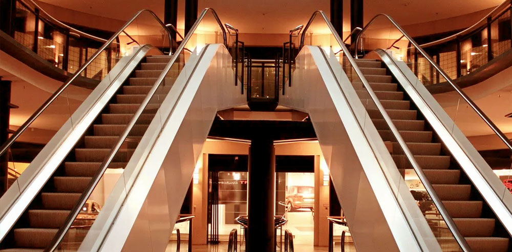 Le centre commercial Saint-Christoly