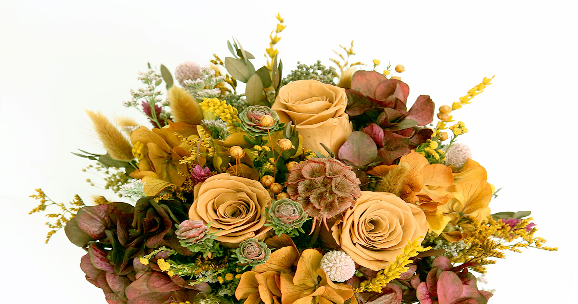 Les fleurs en bouquets et plantes d'intérieur