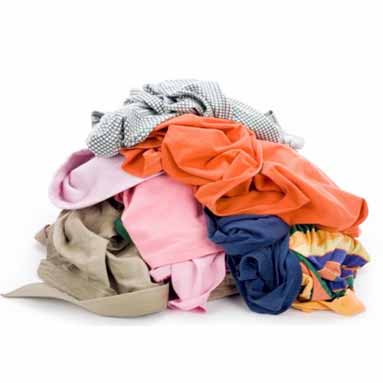 Opération recyclage de vêtements chez Monoprix