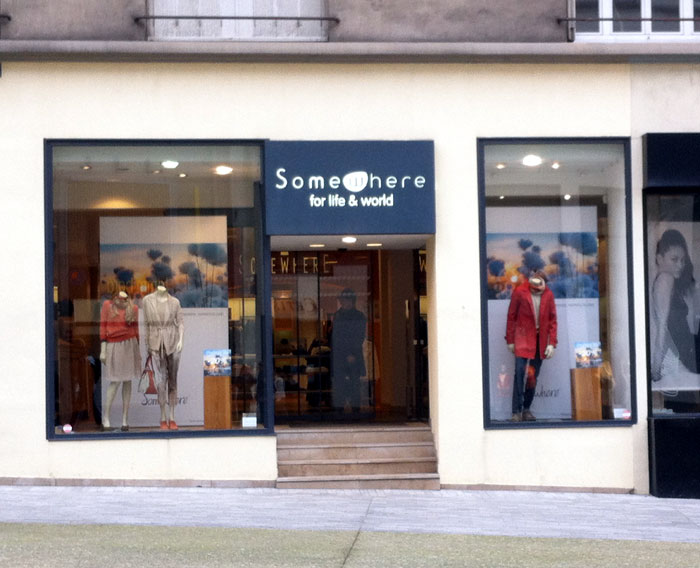 le magasin Somewhere